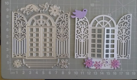 MCD - WINDOW FRAME (WITH BIRD & FLOWERS)