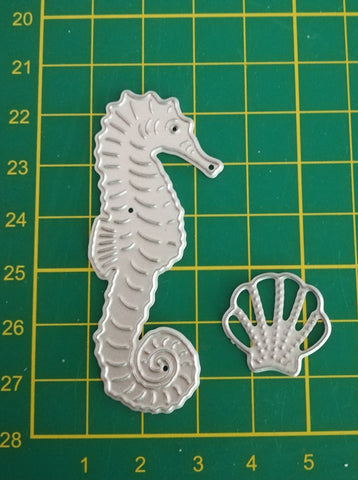 MCD - SEAHORSE & DAINTY SHELL